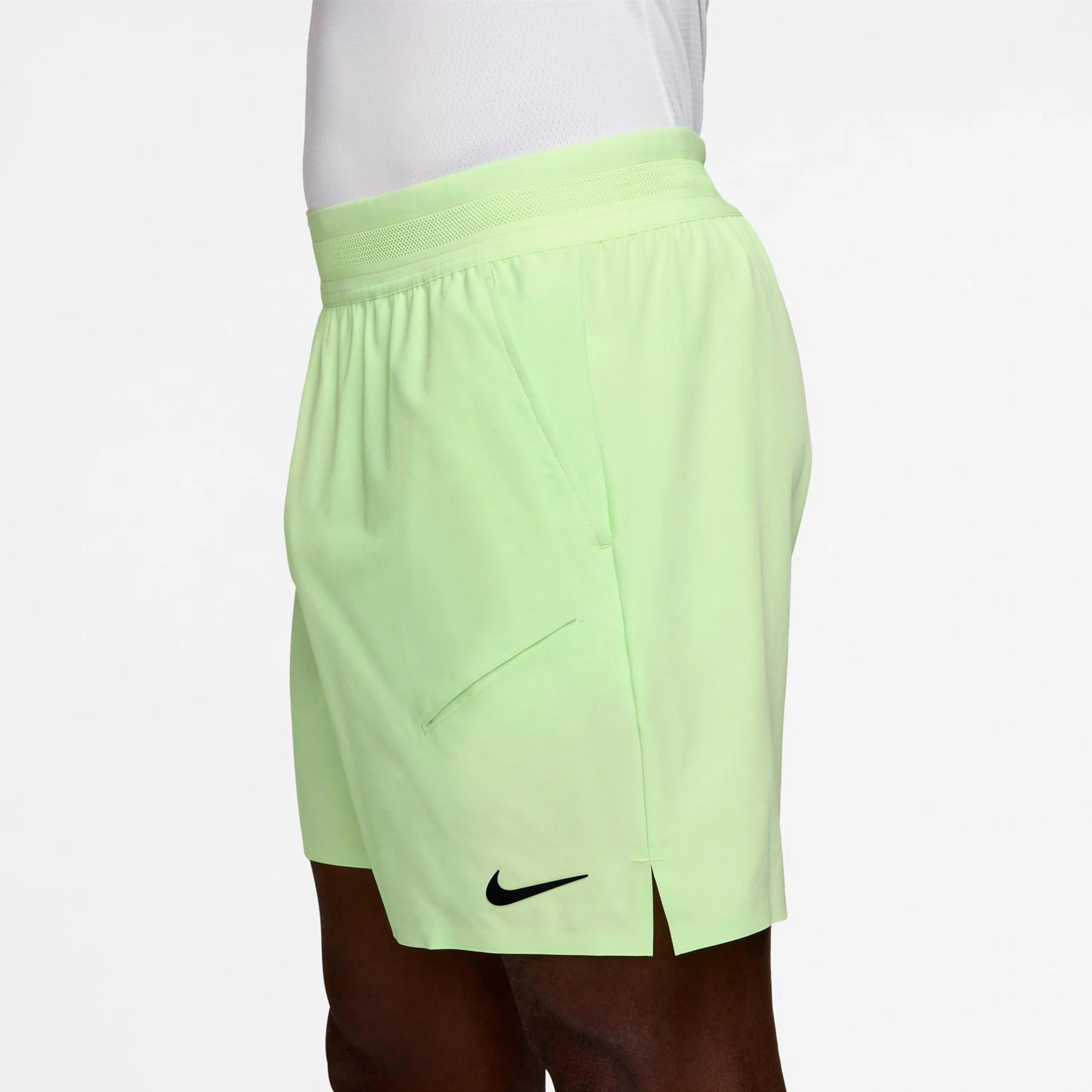 Carlos Alcaraz Court Dri-Fit Slam Shorts Hombres-verde claro, verde - Image 4