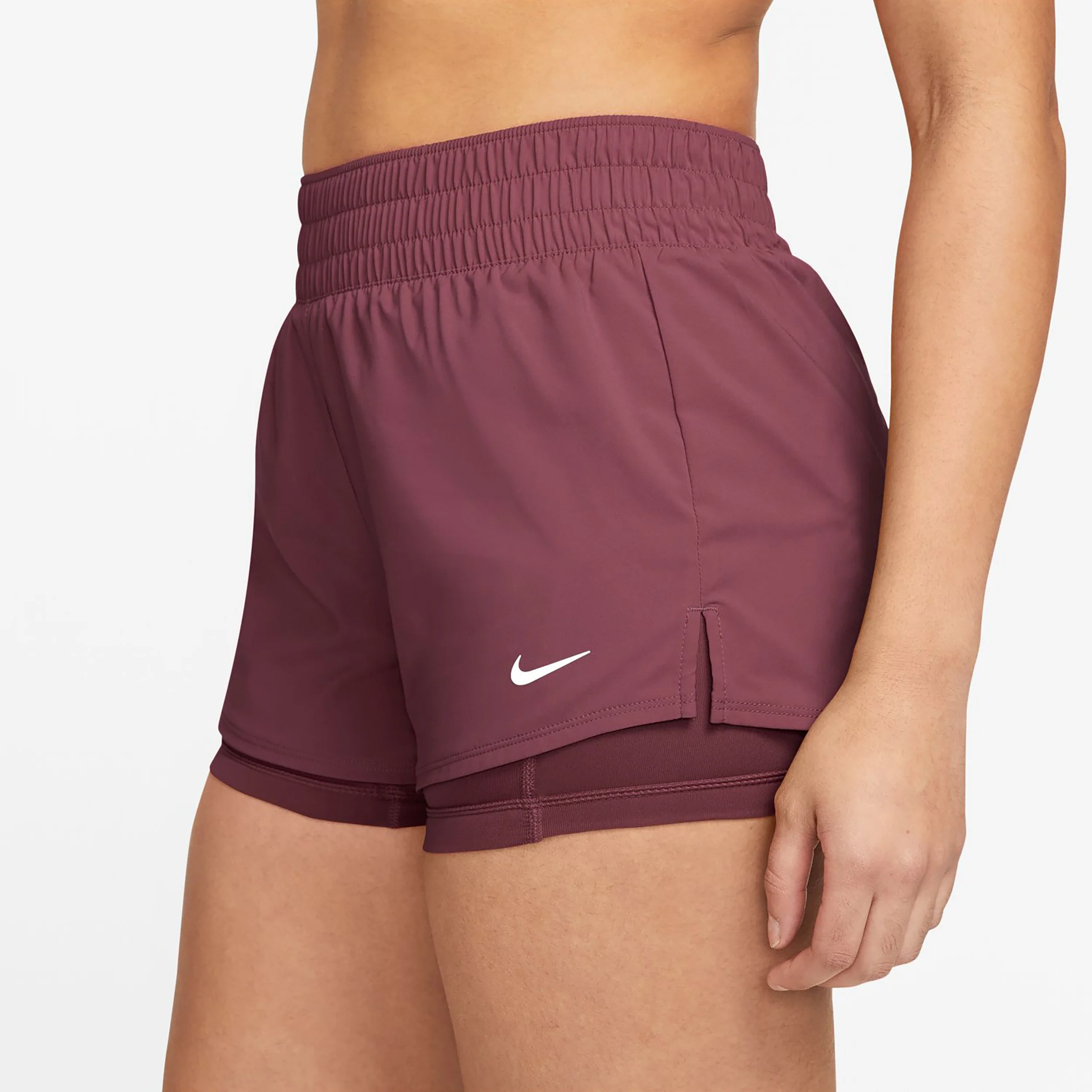 Dri-Fit One Mid Rise 2in1 3in Shorts Mujeres - malva - Image 2